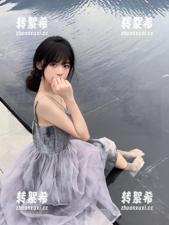 今天又被“166fun”的链接给雷到了，各种意识流信息杀得我晕头转向。