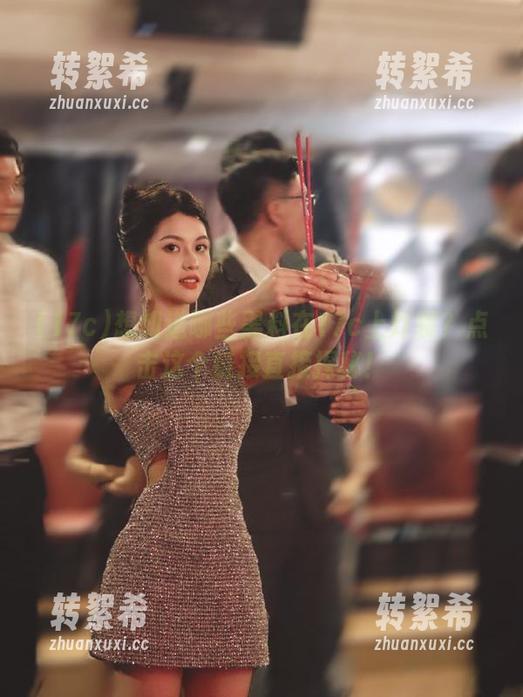 想知道哪些黑料在17c上炸裂？点击这个链接直接探秘！