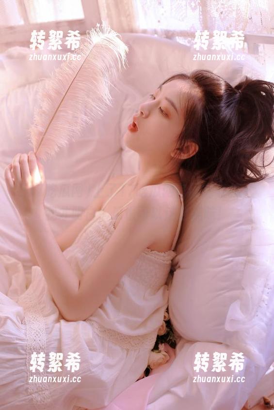 上了17吃瓜网官网的链接，我才明白，瓜也可以这么美味！