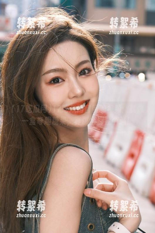 17吃瓜网官网的视频：就像一盒奇趣糖果，真想全都尝个遍！