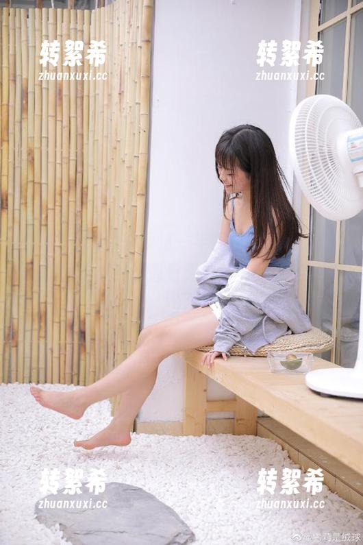 为啥我这一年都在“51app”网站上吃瓜？难道是无效社交的最佳选择吗？