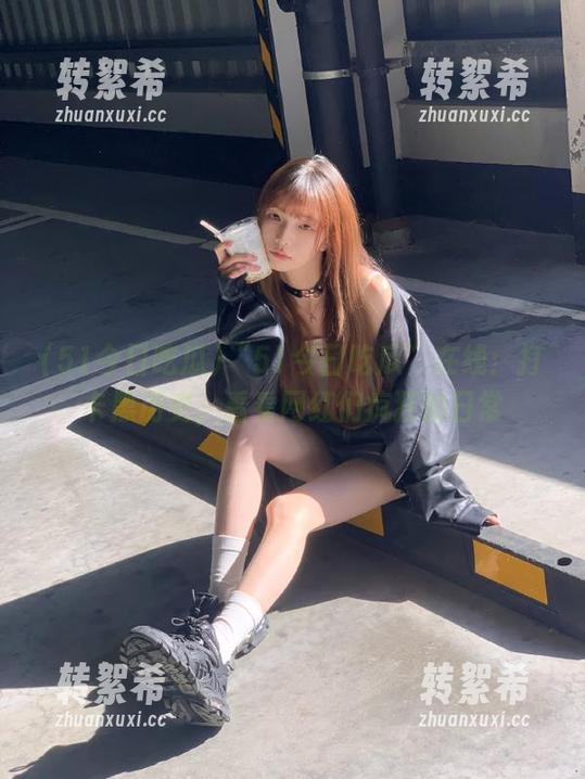 “51今日吃瓜”在线：打卡黑历史，看看网红们疯狂的日常