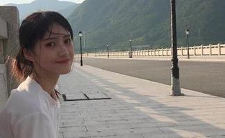 最新时刻，吃瓜界又迎来一波奇葩，谢天谢地我有51爆料！