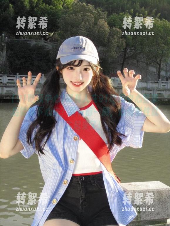 哪有人在91吃瓜中心登录后能静下心来？屏幕前一刷，心情索性就飞起来了！