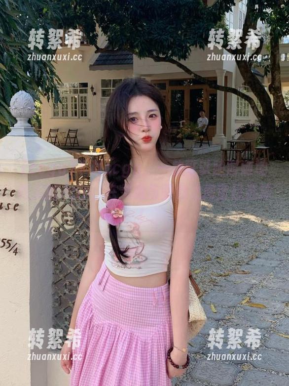 下载ccgg，一款可以随时随地吃瓜的App，在灵魂与面包之间盲目选择！