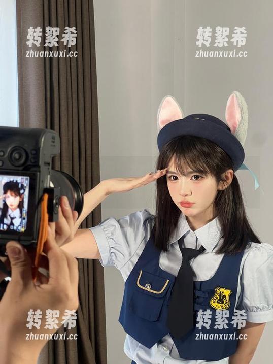最新新闻：zztt01上来的热闹，我这咖啡都喝凉了。