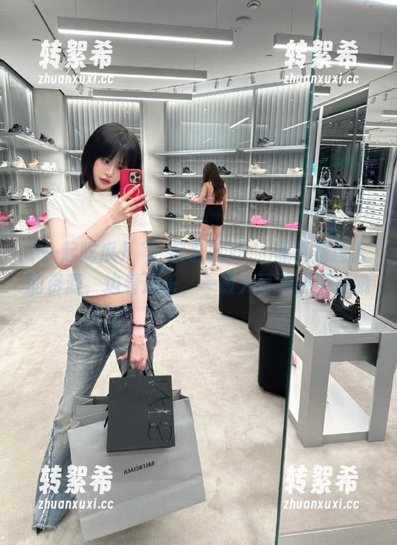‘一起吃瓜.cc’里满是迷人的资源，边看边乐，一般人可承受不住哦