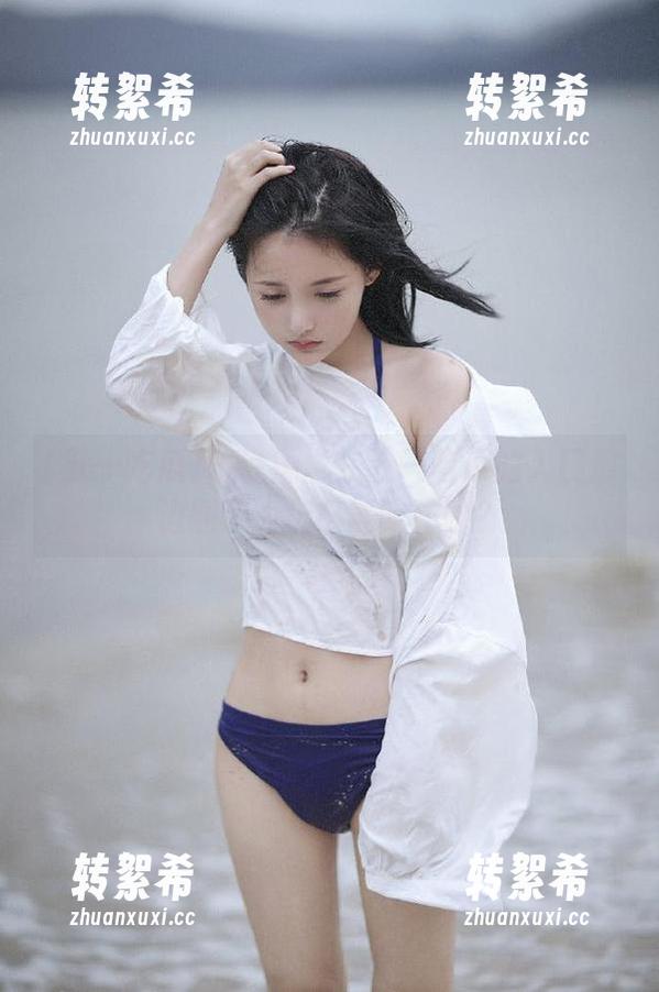 听说娜娜在五一吃瓜的入口那边翻了大坑！能吃到啥？