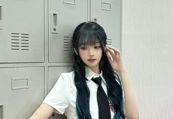 看黑料、通知官网，五一吃瓜网，你绝不能错过的热闹！