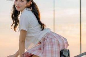 在线吃瓜网：快来指尖游走，瓜事全掌握！