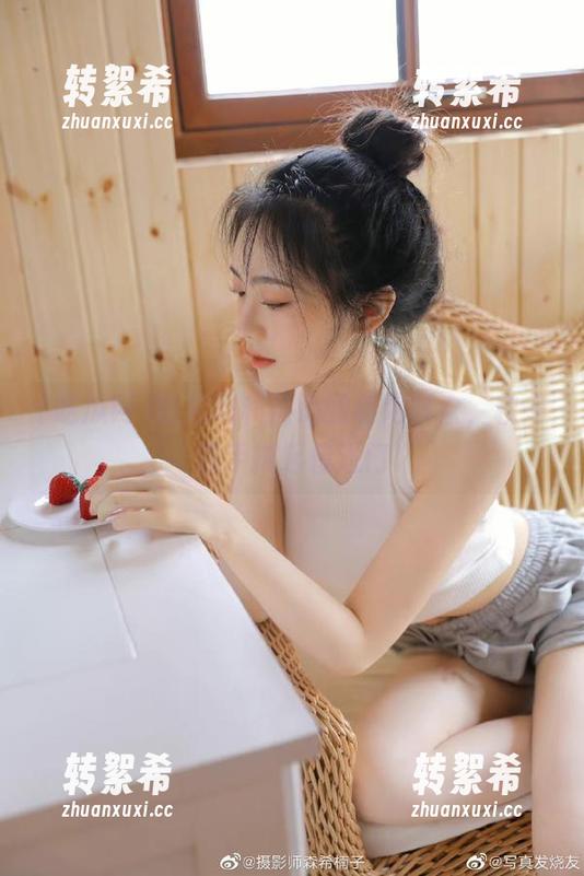 吃瓜网和热心的朝阳群众，秋冬联手撑起传送门