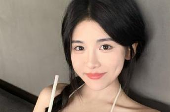 网红们水深火热，我的吃瓜战斗与“网红黑料”免费提供的爆料同行，兴奋得不要不要的！
