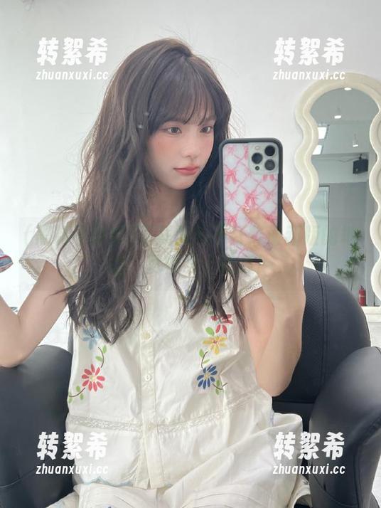 下载黑料不打烊最新版的地址，尽情线上吃瓜！