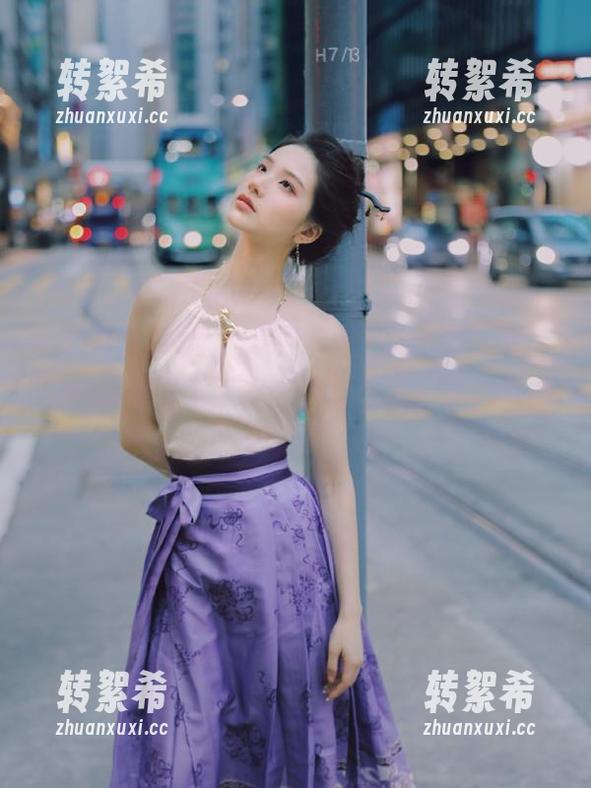 哇塞！“黑料社”ios版下载，让你附身当个隐秘的八卦小报记者，真心想试试。
