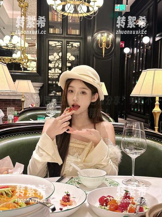 黑料社官网的日常分享：好吃不过瓜，吃完再吃！