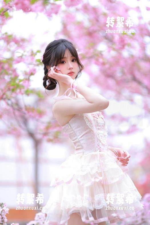 黑料老司机在线教你如何吃瓜不掉渣！
