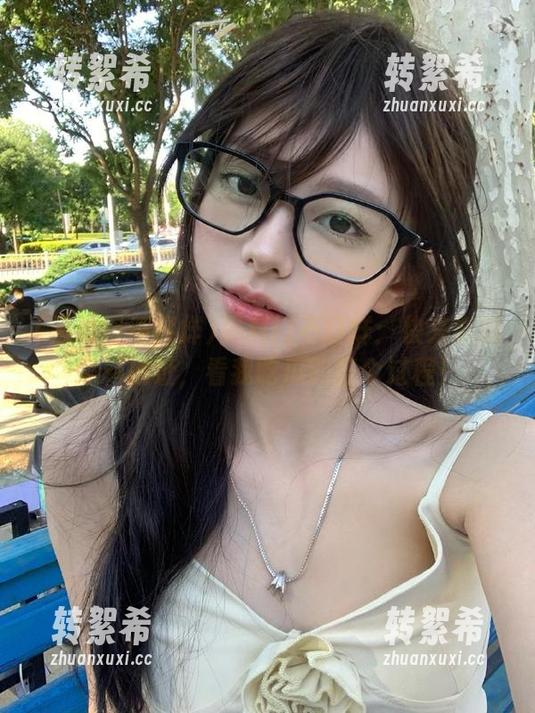 黑料门不打烊：快来新的黑料地址，看我吃瓜的整个过程！