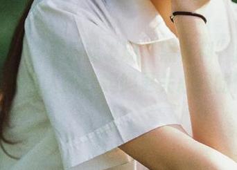 登录后我发现“黑社料”比我还八卦，真有人比我妈妈更关心我的隐私啊！